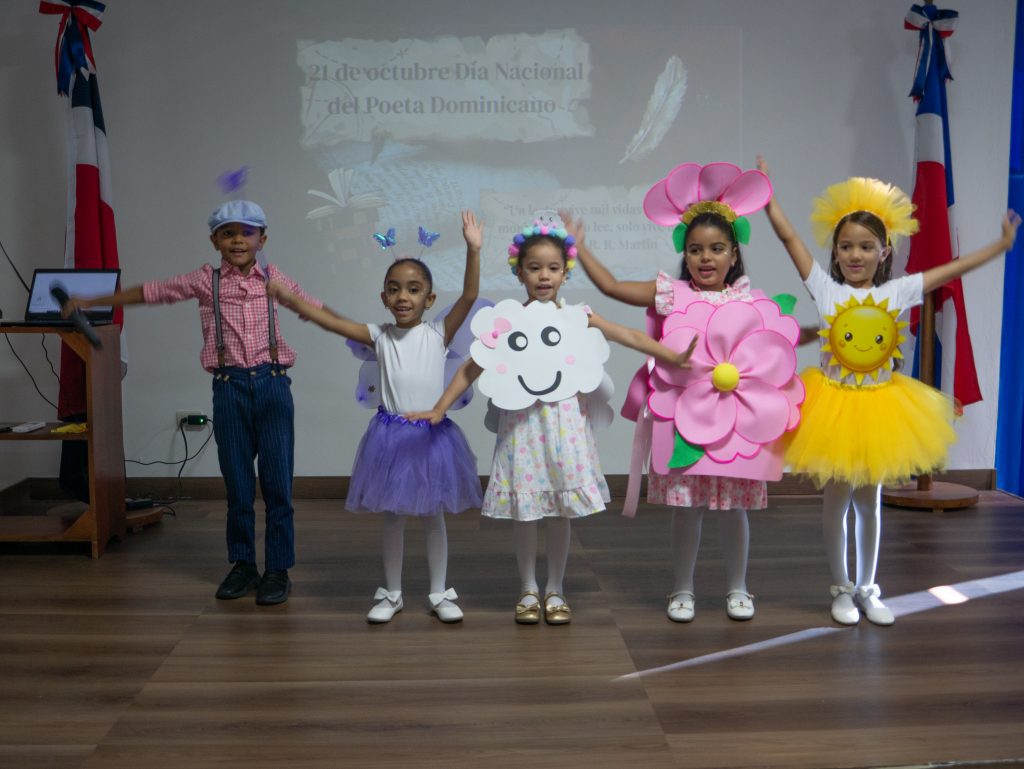 Conmemoración del Día de la Raza: Reflexión Histórica y Diálogo de Culturas en IADIS Primaria